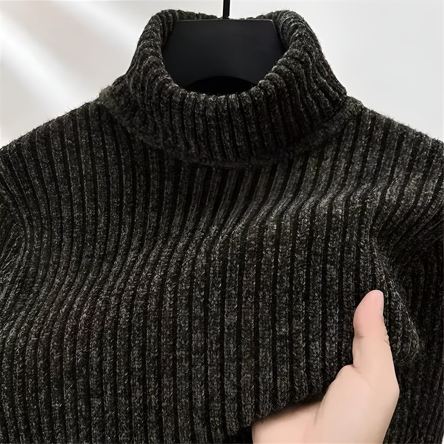 Gerald Ribbed Sweater | Turtleneck