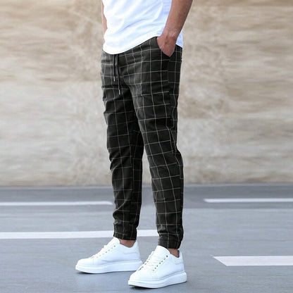 Men's Checked Tapered Trousers | Slim Fit